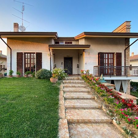 Nest Guesthouse Castelnuovo del Garda Exteriör bild